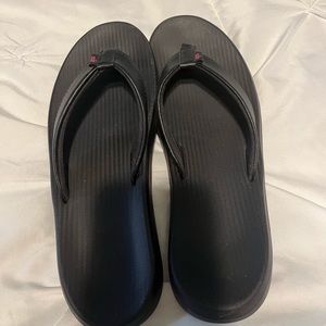 Nike flip flops